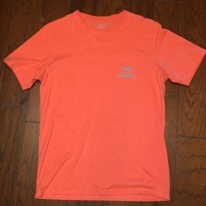 Southern Tide t shirt
